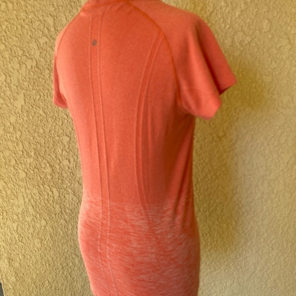 Lululemon Short Sleeve Shirt Sunny Orange /Coral‎ EUC - Picture 7 of 12